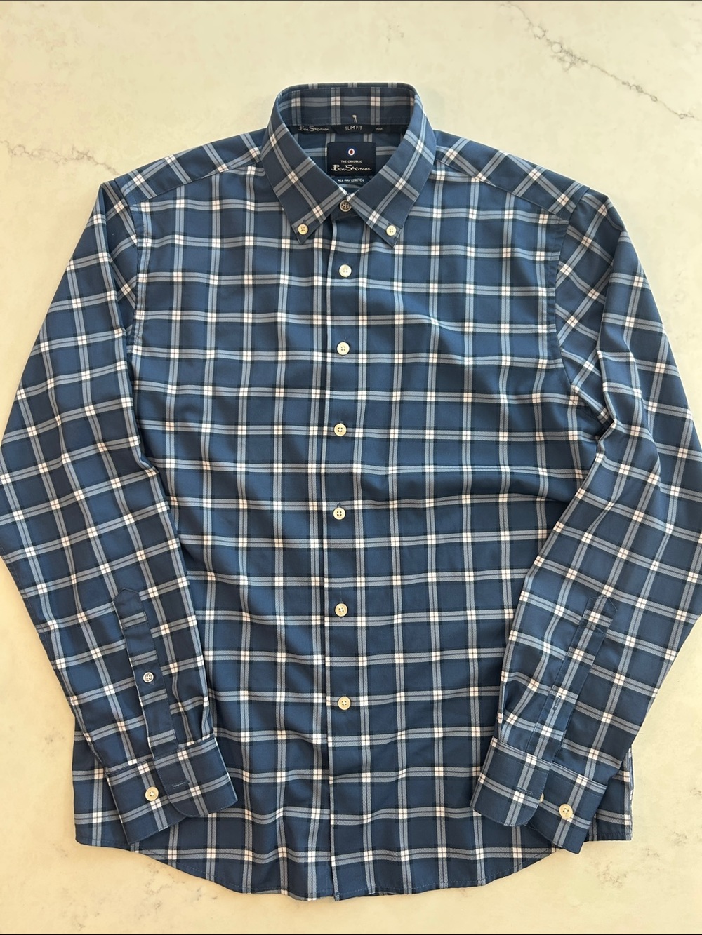 Ben Sherman Navy and White Plaid Button-Down Shirt M slim